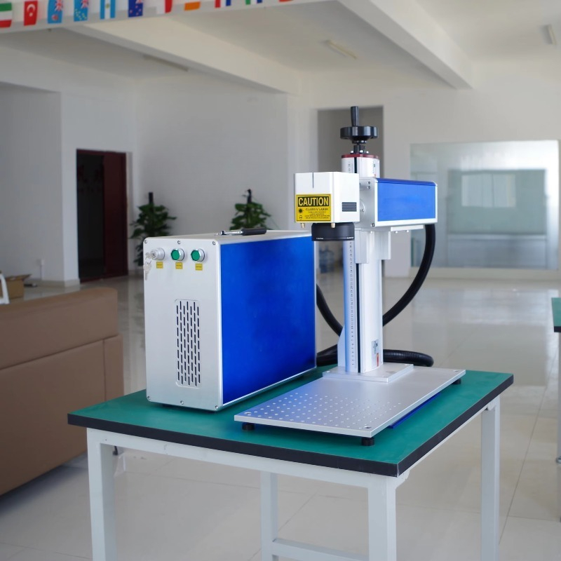 Online-Faserlaser-Markiermasch – Industrial Laser Engraving Machine For Metal Bewertung und Preis