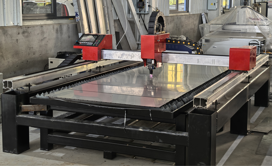 Wassergekühlte Metallfaser-Las – Industrial Laser Cutting Machine Price Bewertung und Preis