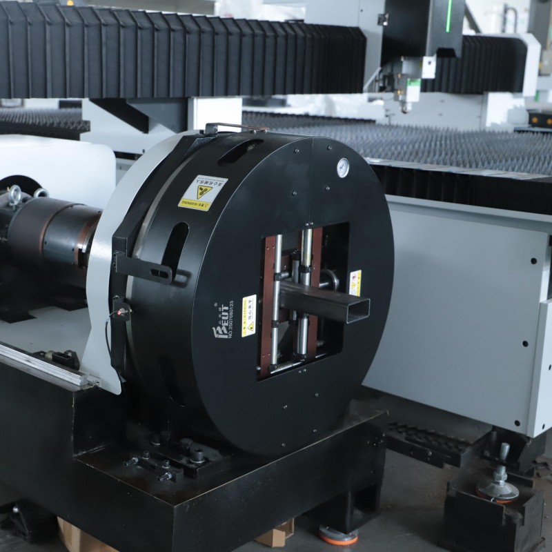 Laserschneidmaschine für Blech – Industrial Laser Metal Cutting Machine Bewertung und Preis